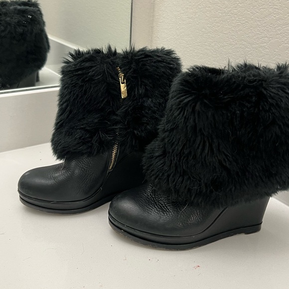 Vine Camuto Furry Black Boots size 7 - Picture 3 of 4